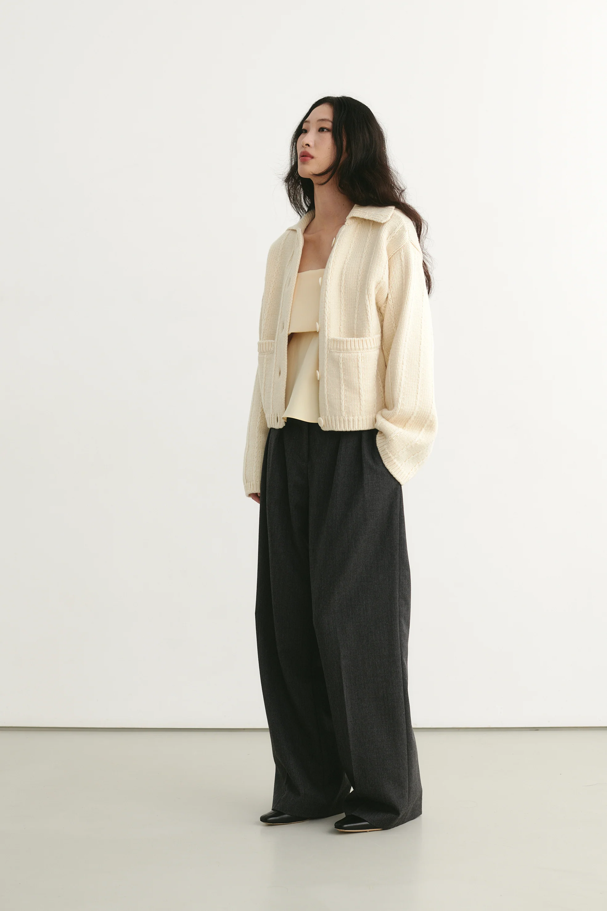 Daphne Cardigan Ivory - Image 4