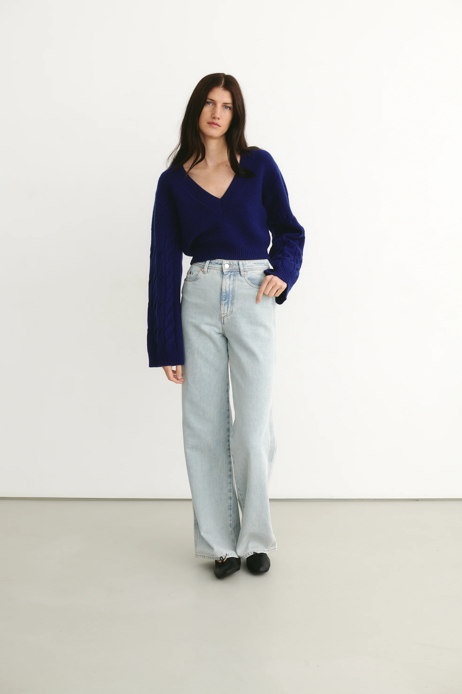 Delilah Sweater Blue - Image 2