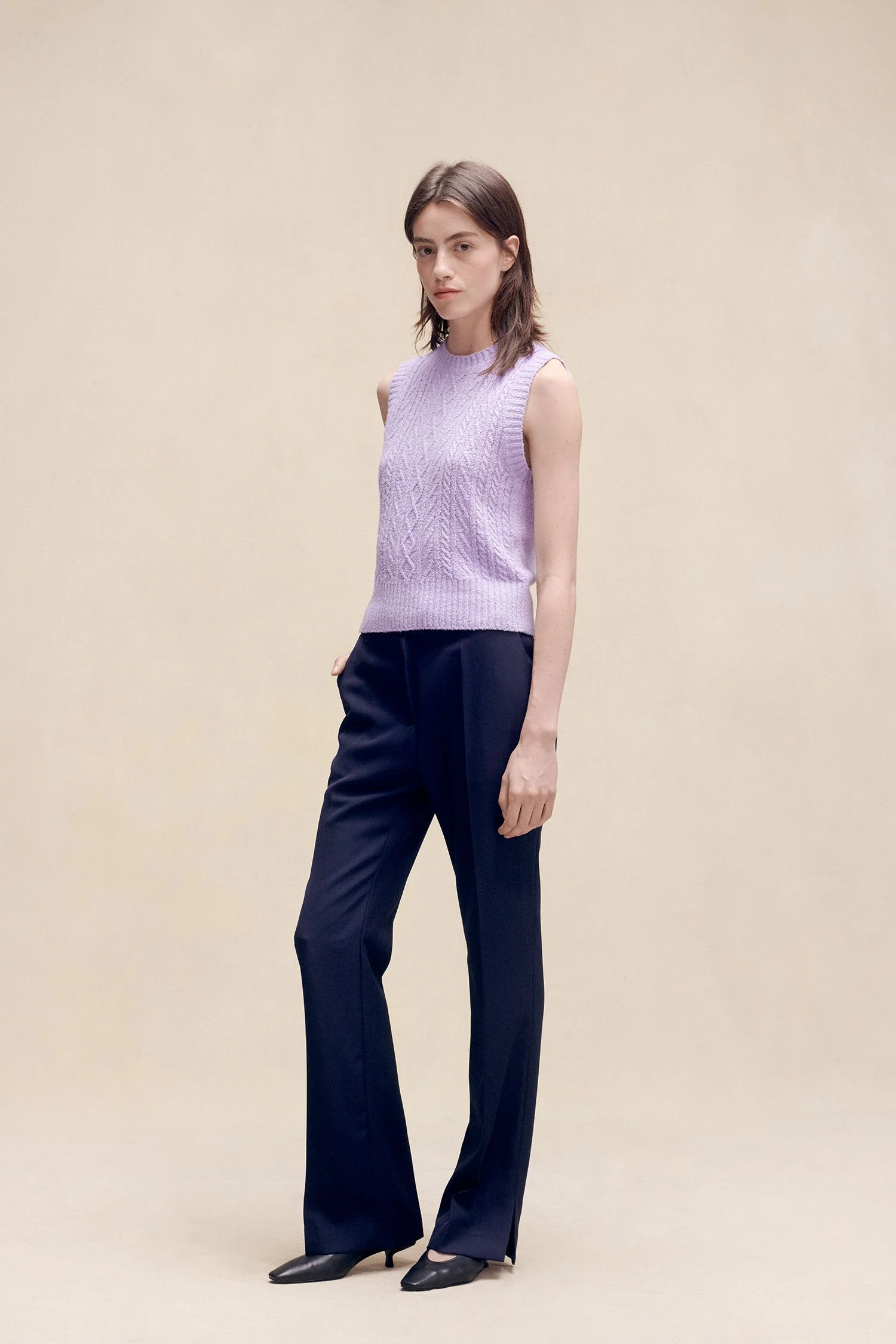 Feli Sleeveless Sweater Lavender - Image 3