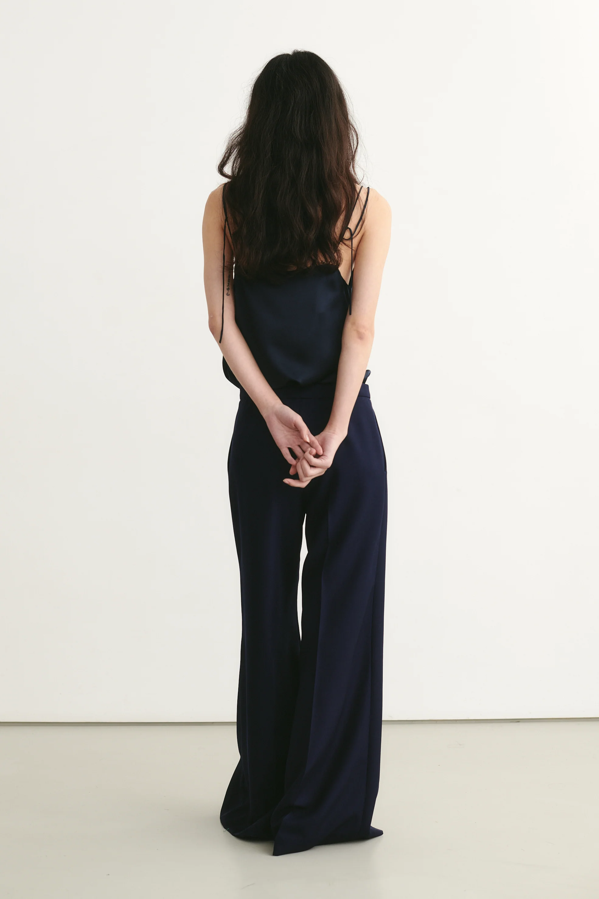 Iris Trousers Navy - Image 3