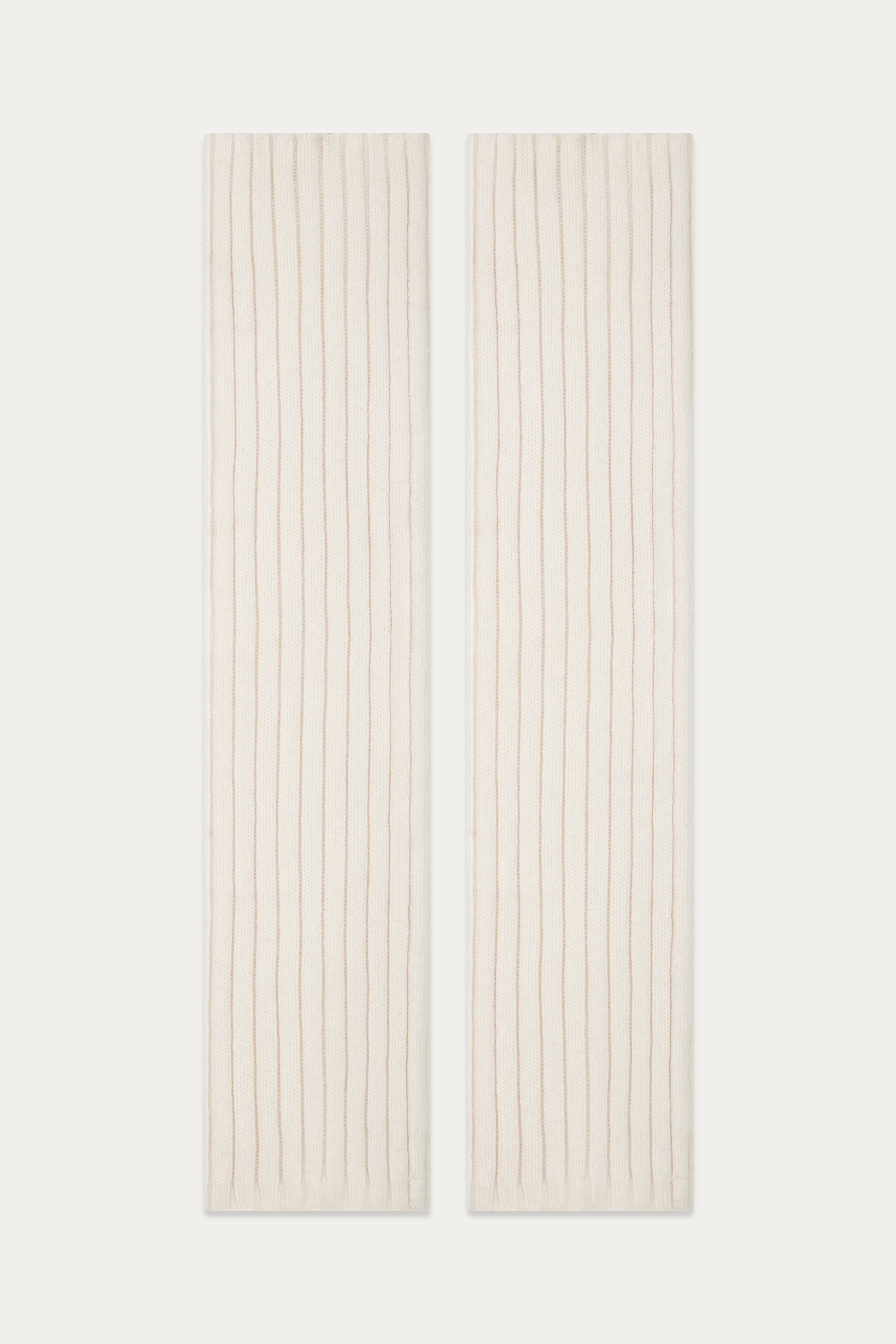 Alicia Leg Warmers White