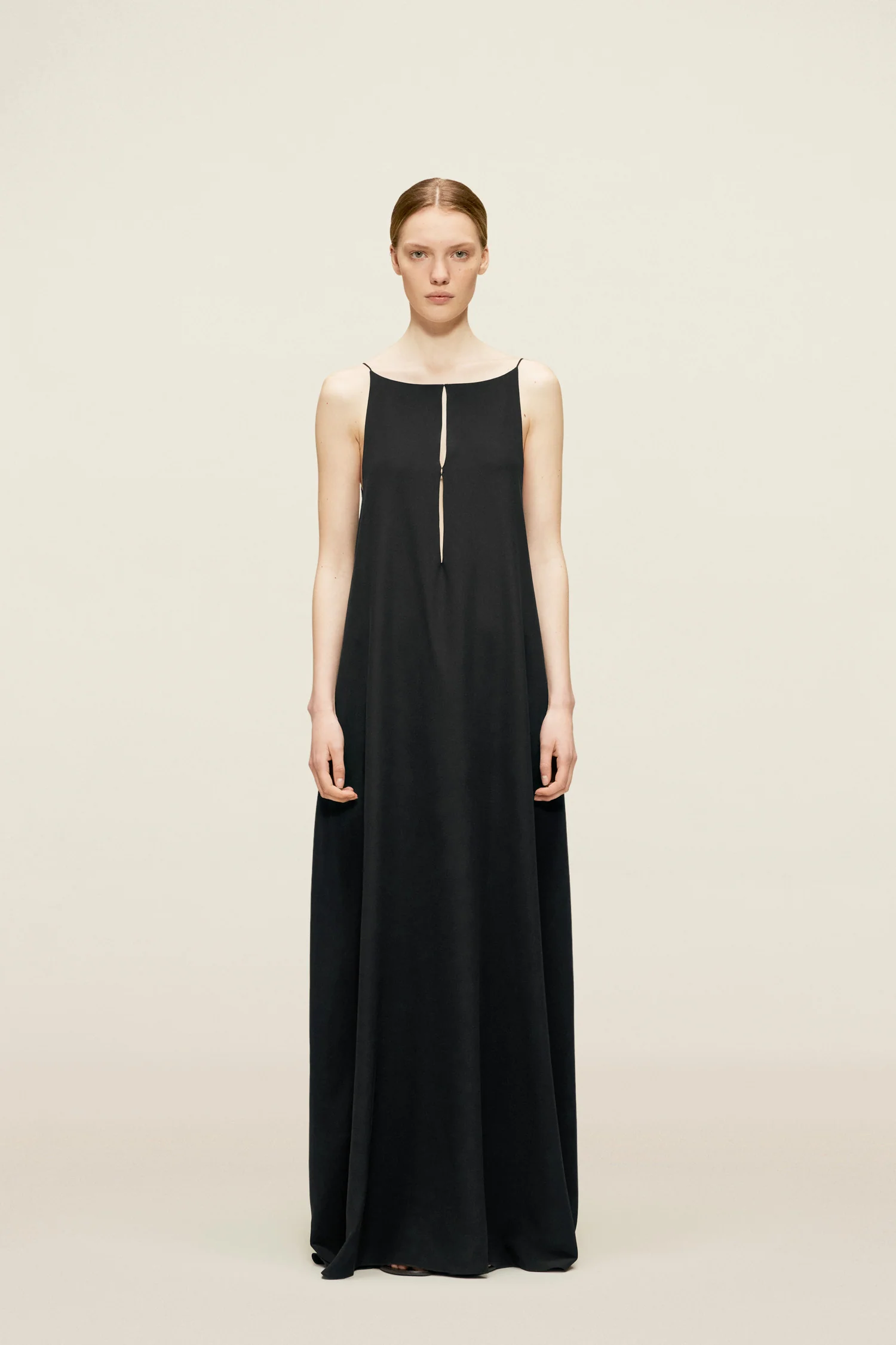 Lima Gown Black