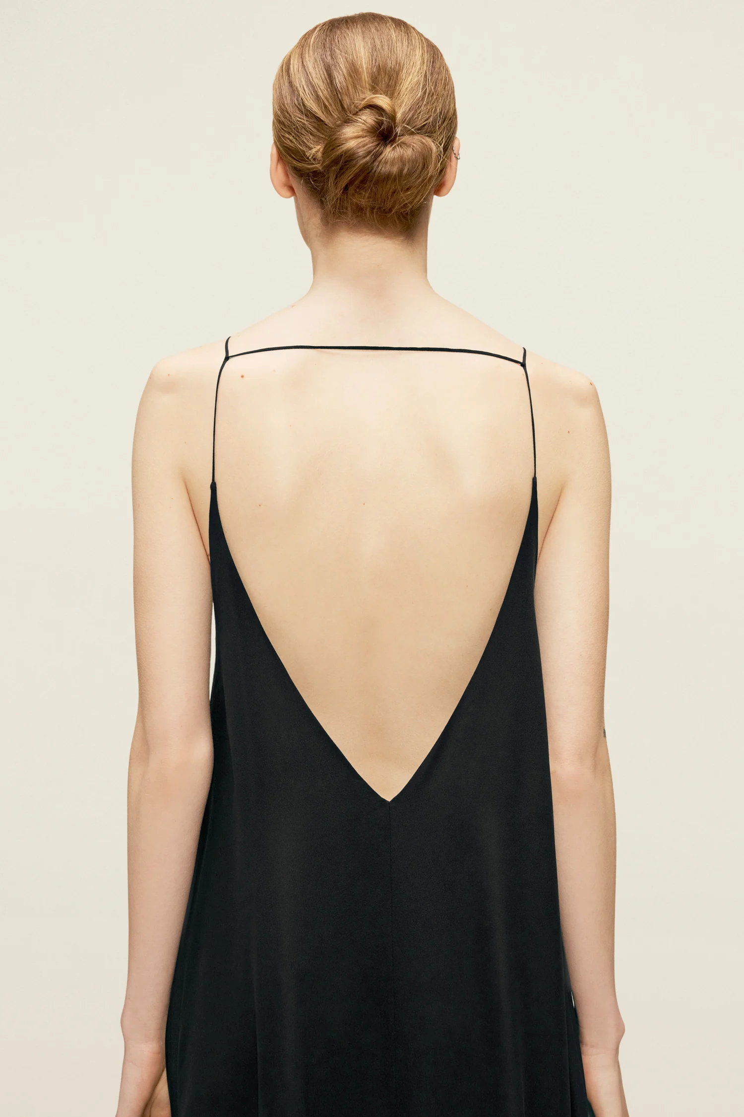 Lima Gown Black - Image 4