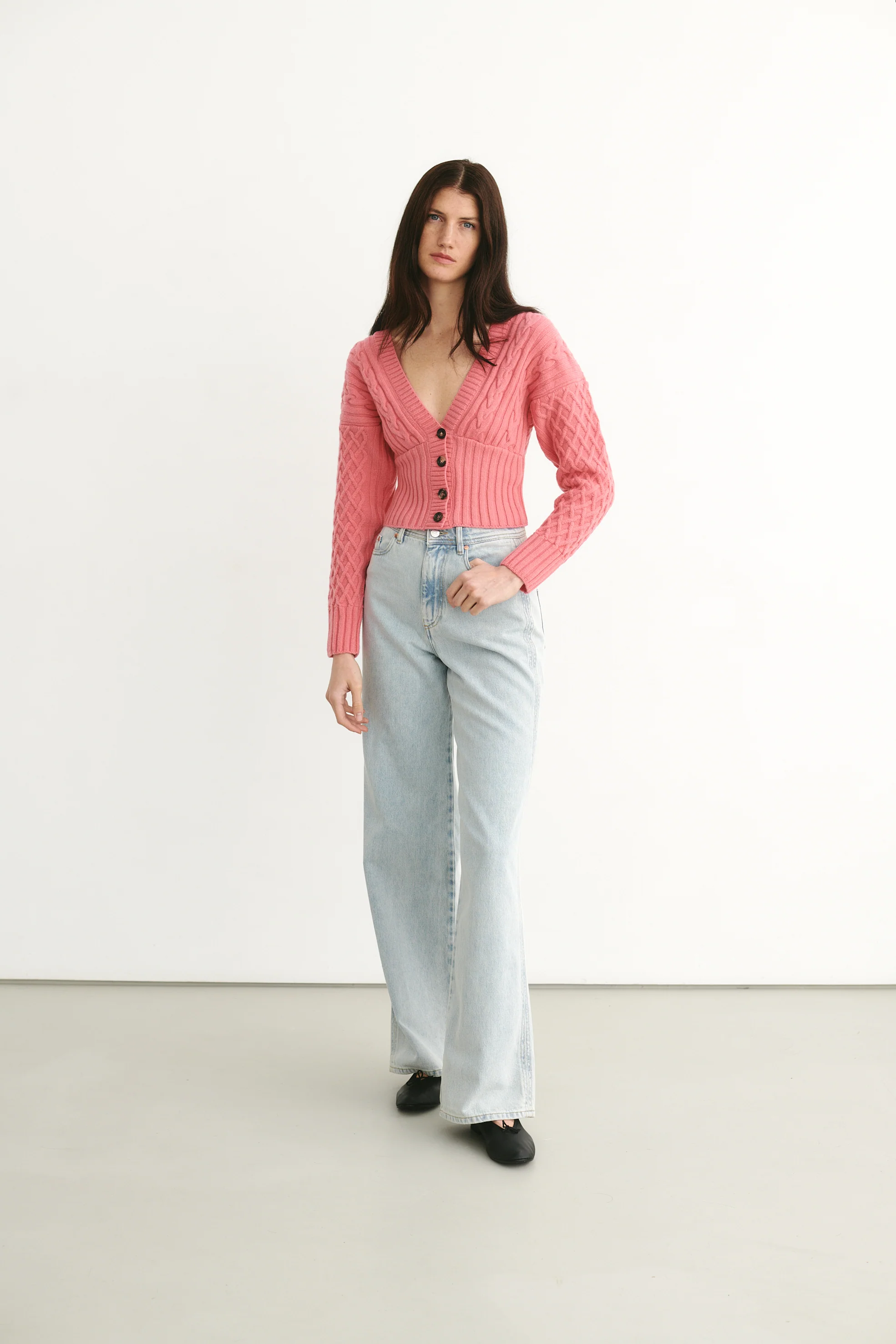 Victoria Cropped Cardigan Pink - Image 2